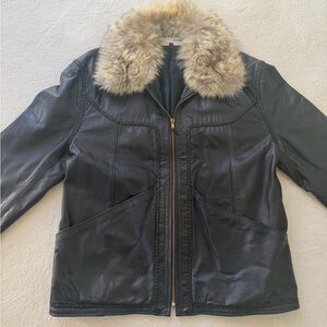 Vintage Black Leather Jacket with Faux Fur Collar